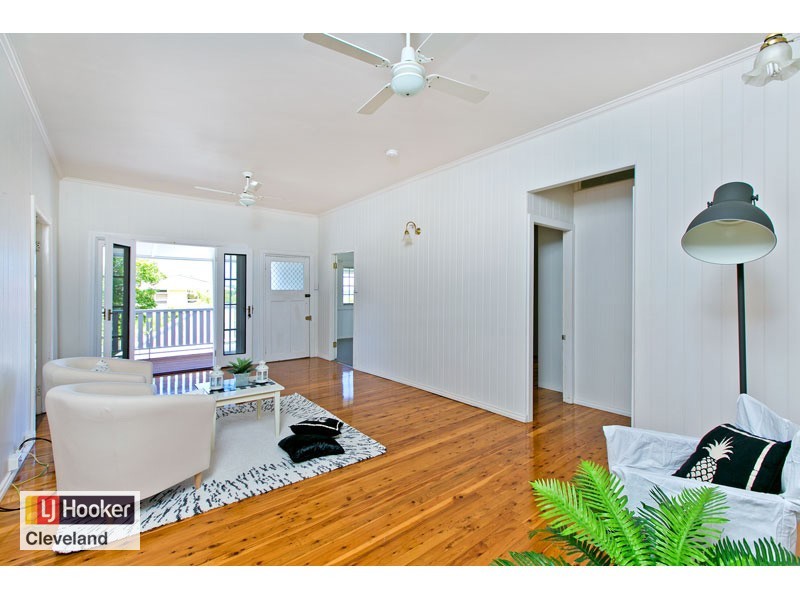 14 Base Street, Victoria Point QLD 4165