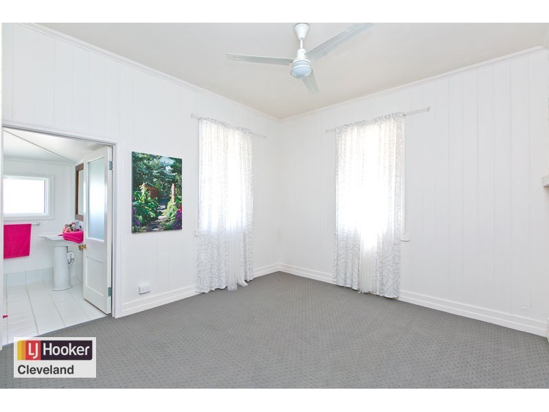 14 Base Street, Victoria Point QLD 4165
