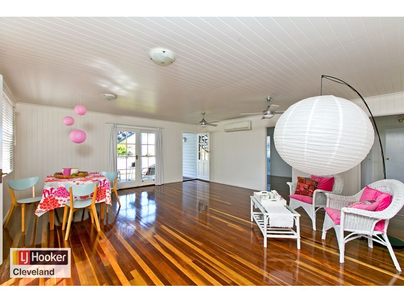 14 Base Street, Victoria Point QLD 4165