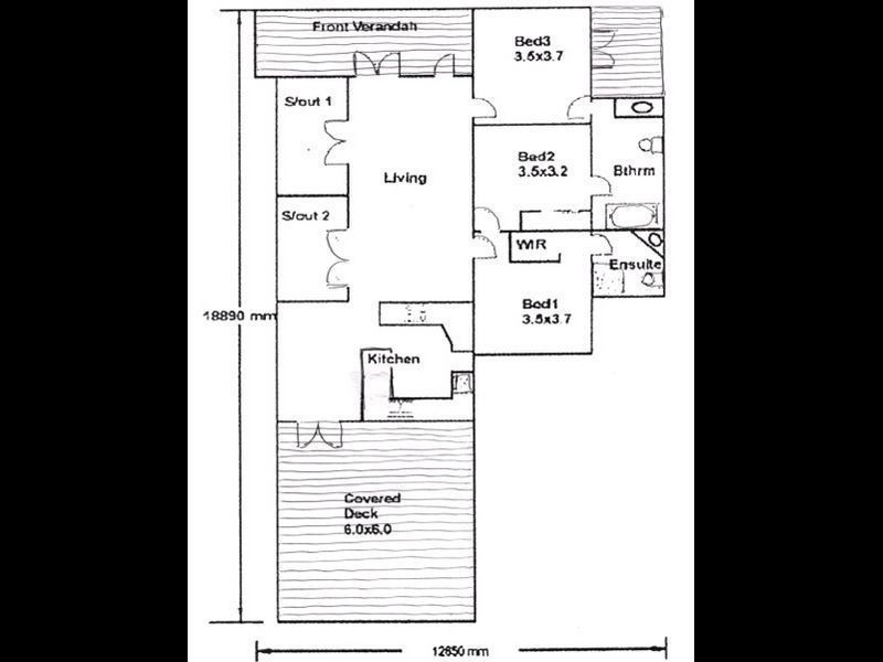 14 Base Street, Victoria Point QLD 4165