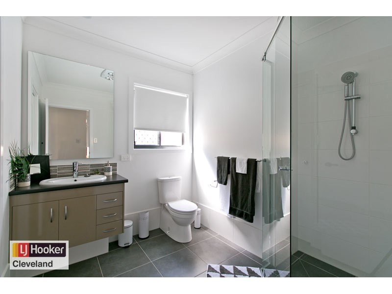 11 Buckland Street, Wellington Point QLD 4160