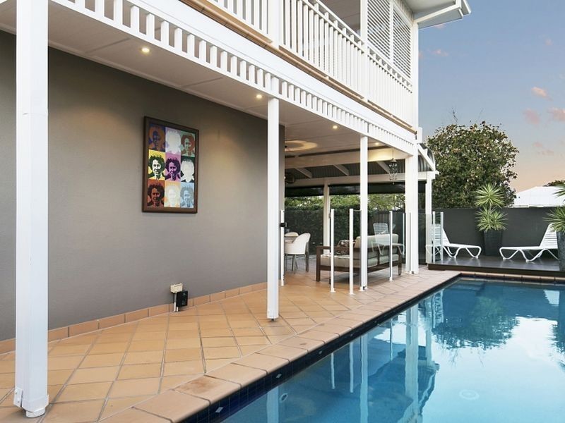 6 Paxton Street, Raby Bay QLD 4163