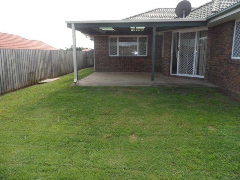 9 Roger Court, Redland Bay QLD 4165