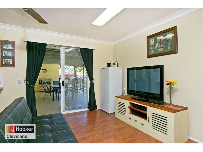 11 Surman Street, Birkdale QLD 4159