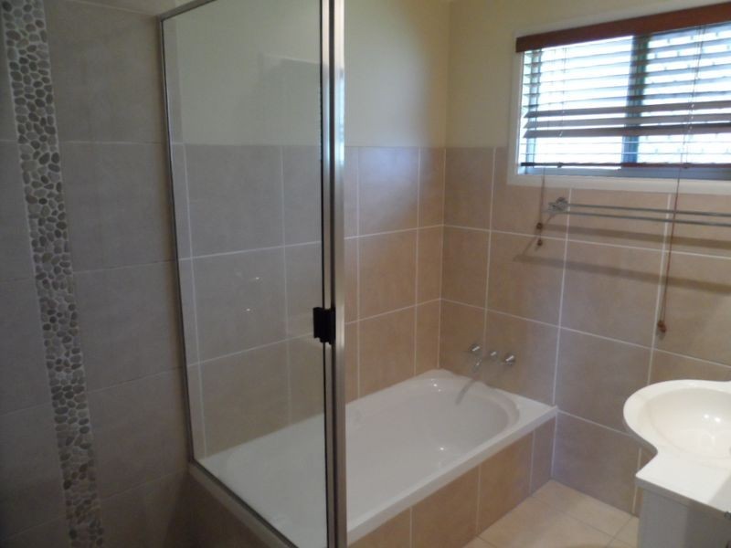 18 Mitchell Street, Capalaba QLD 4157