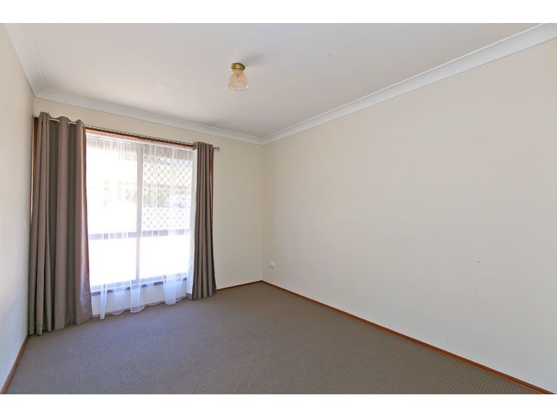 18 Sunshine Drive, Cleveland QLD 4163