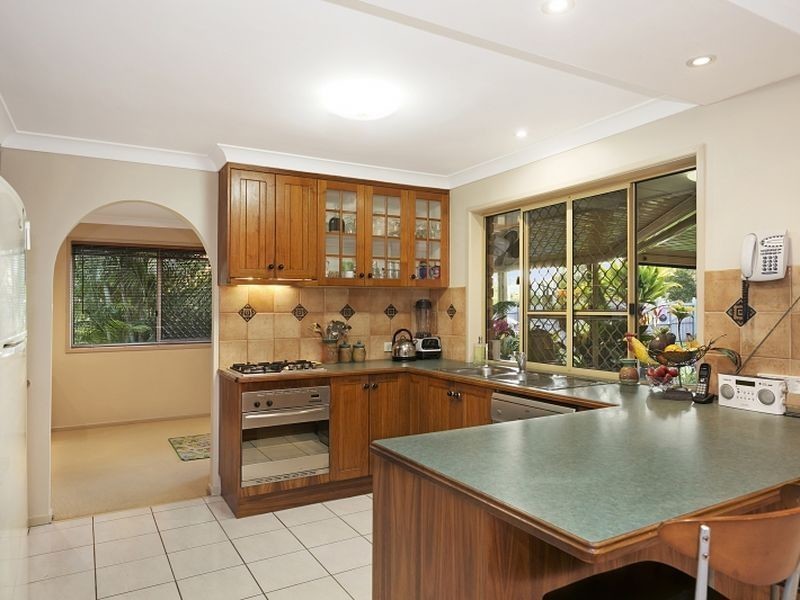 15 Benjamin Court, Cleveland QLD 4163