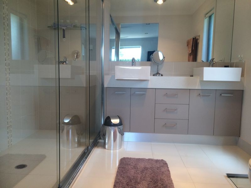 44 Ronnie Street, Cleveland QLD 4163