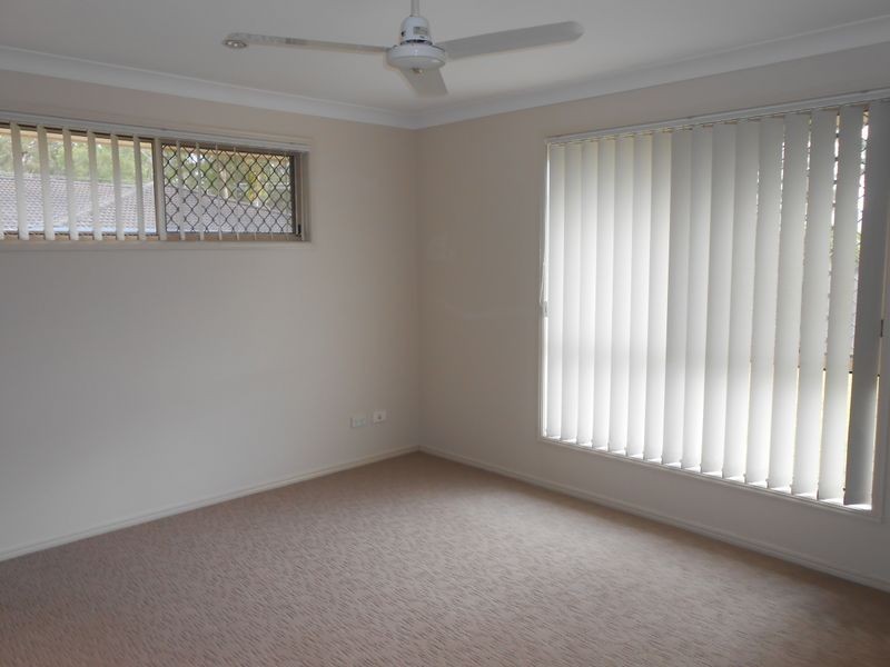 3 Spike Street, Redland Bay QLD 4165