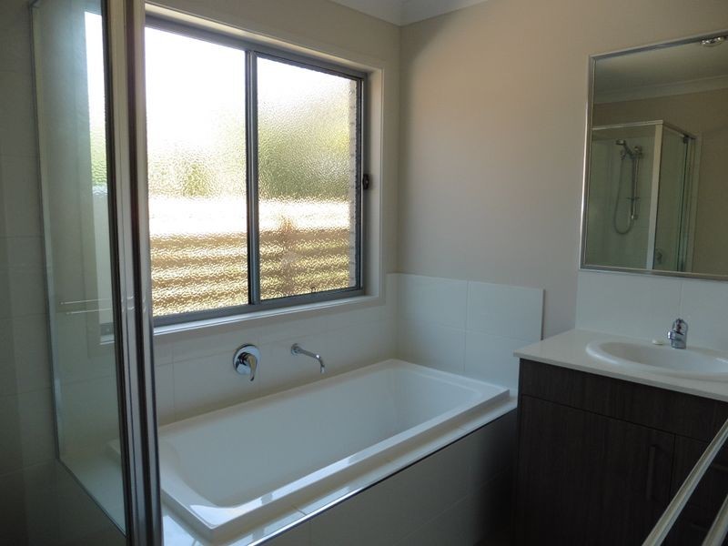 11A Jason Street, Cleveland QLD 4163