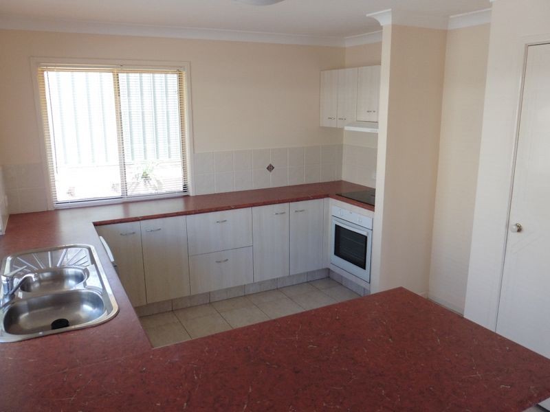 17 Newlands Street, Redland Bay QLD 4165