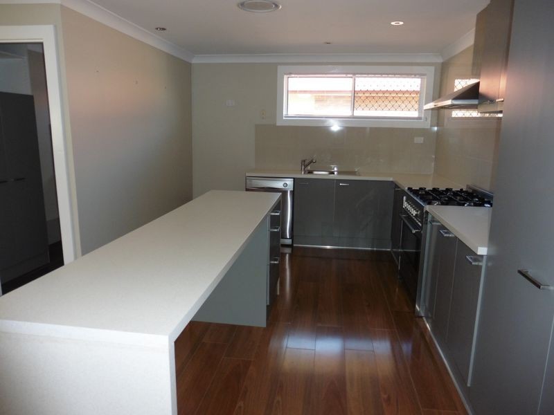 20 Russell Street, Cleveland QLD 4163
