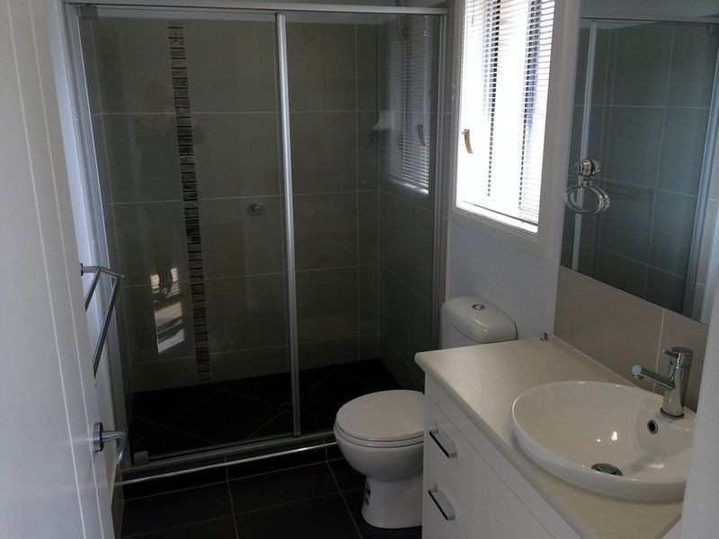 2/31 Riley Peter Place, Cleveland QLD 4163