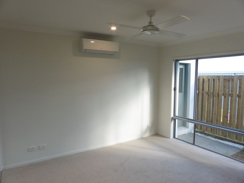 1 Mapleton Crescent, Capalaba QLD 4157