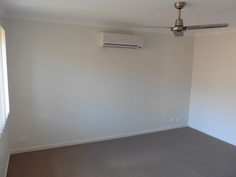 27 Burbank Road, Birkdale QLD 4159