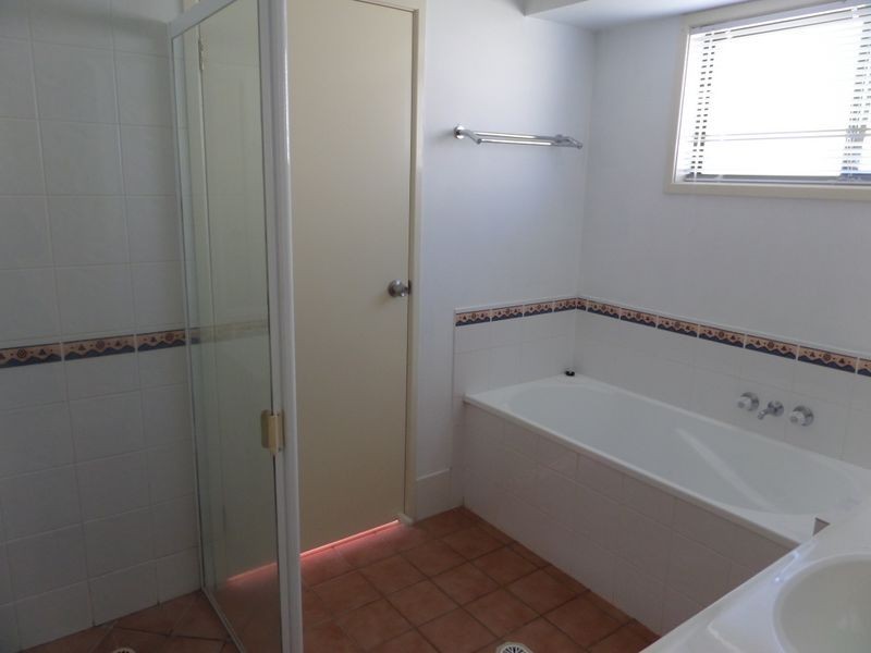 25 Lucy Court, Ormiston QLD 4160