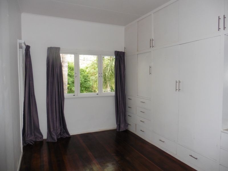 236 Queen Street, Cleveland QLD 4163