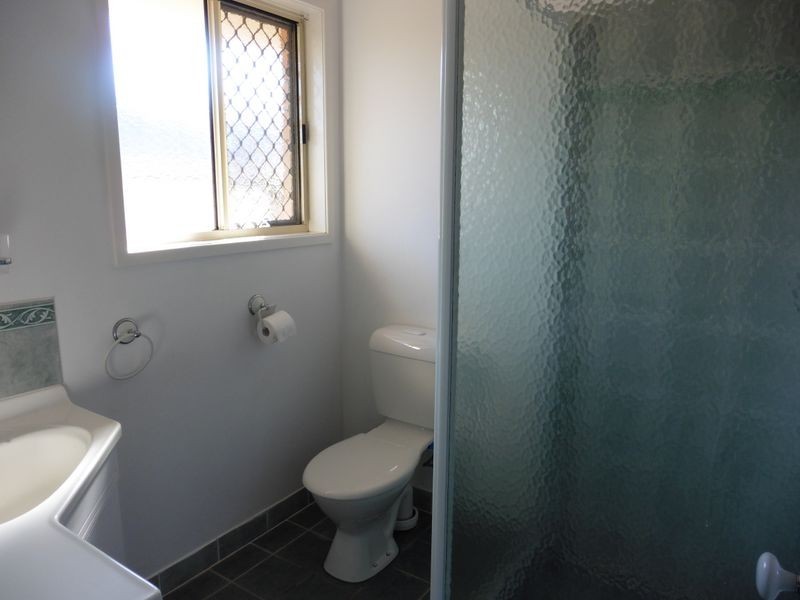 12 Lanyard Place, Redland Bay QLD 4165