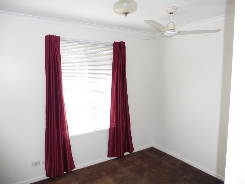 105 Torquay Road, Redland Bay QLD 4165