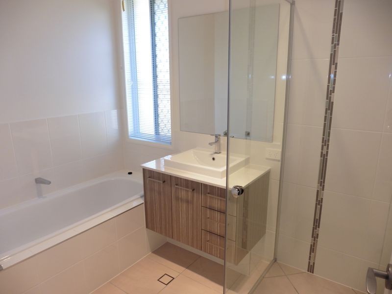 22 Vedson Street, Birkdale QLD 4159