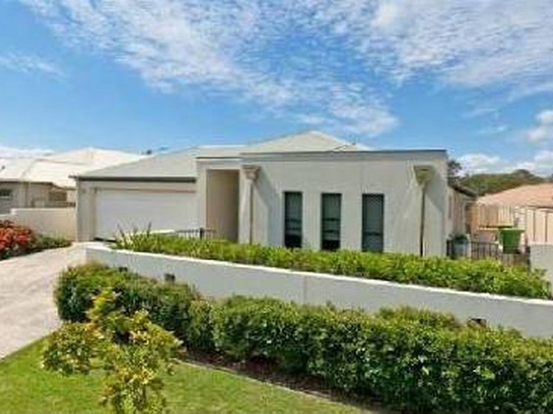 26 Barramul Place, Thornlands QLD 4164