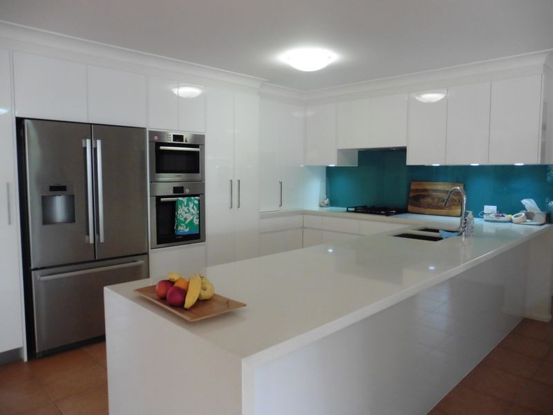 3 Veitch Close, Wellington Point QLD 4160