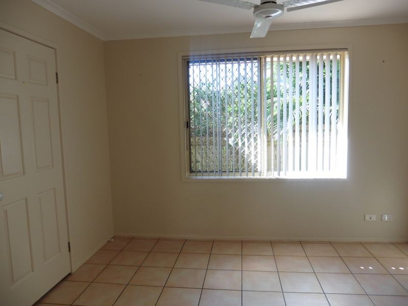 6 Robert Court, Redland Bay QLD 4165