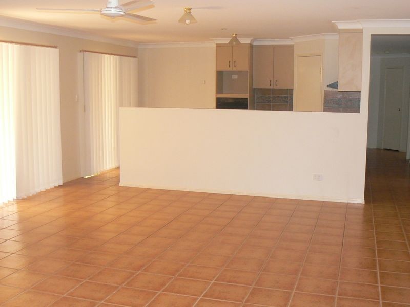 13 Carolena Street, Cleveland QLD 4163