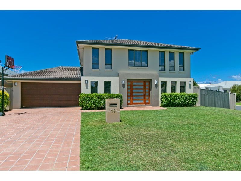 19 Barramul Place, Thornlands QLD 4164