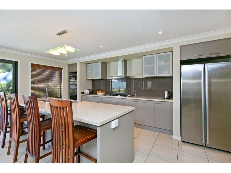 19 Barramul Place, Thornlands QLD 4164