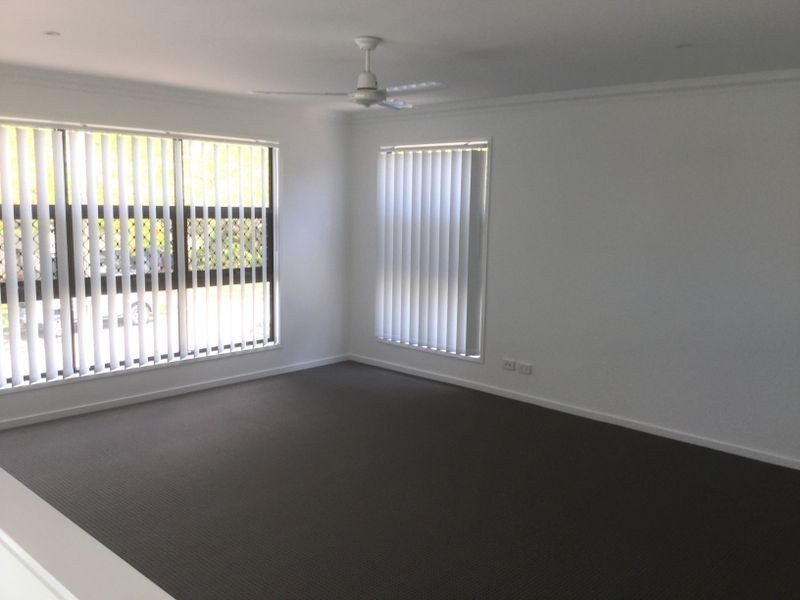 7 Base Street, Victoria Point QLD 4165