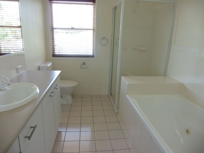 3 Kilroe Court, Ormiston QLD 4160