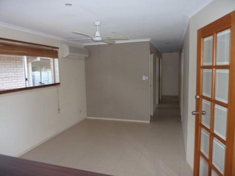 42 McLeod Street, Cleveland QLD 4163