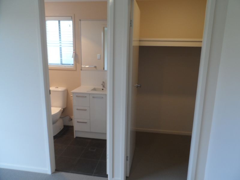 33 Cavell Street, Birkdale QLD 4159