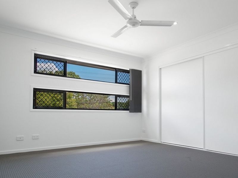 5 Base Street, Victoria Point QLD 4165