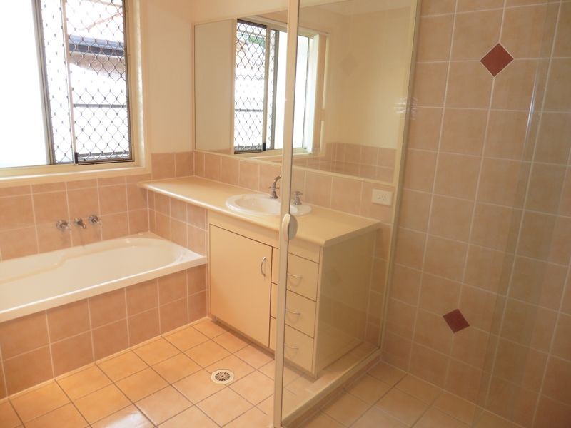 11 Kerder Street, Thornlands QLD 4164