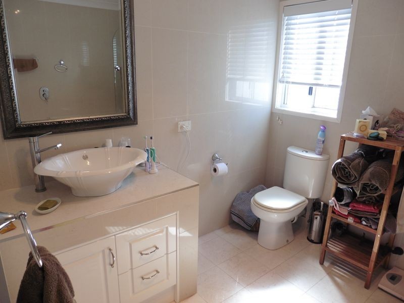 16A Oak Street, Ormiston QLD 4160