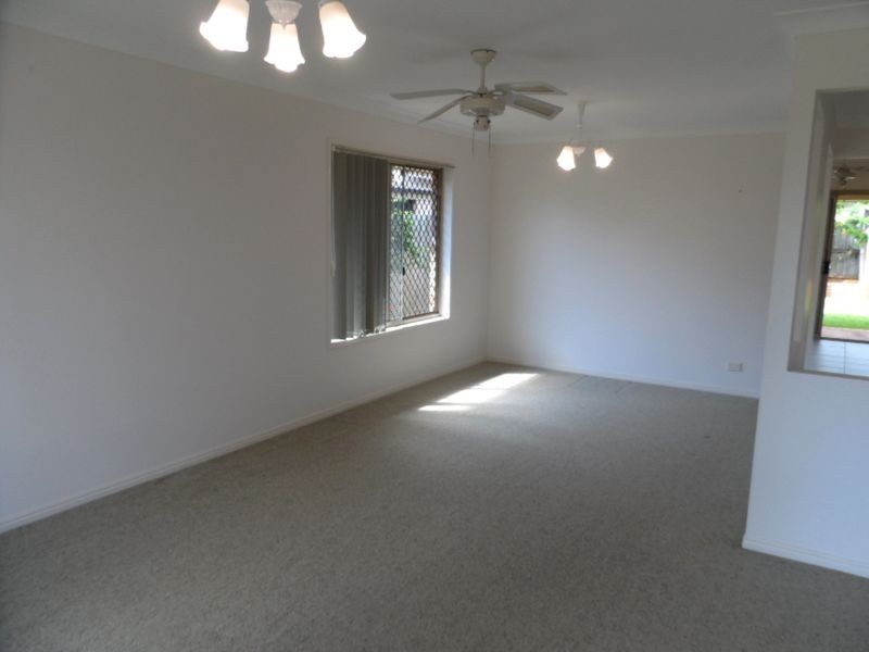 12 Foote Street, Redland Bay QLD 4165
