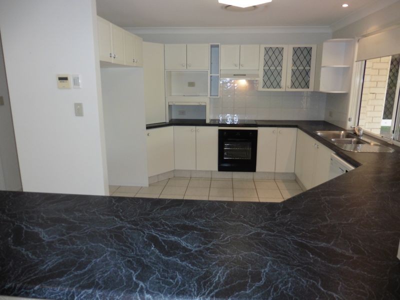 6 Pryor Street, Ormiston QLD 4160