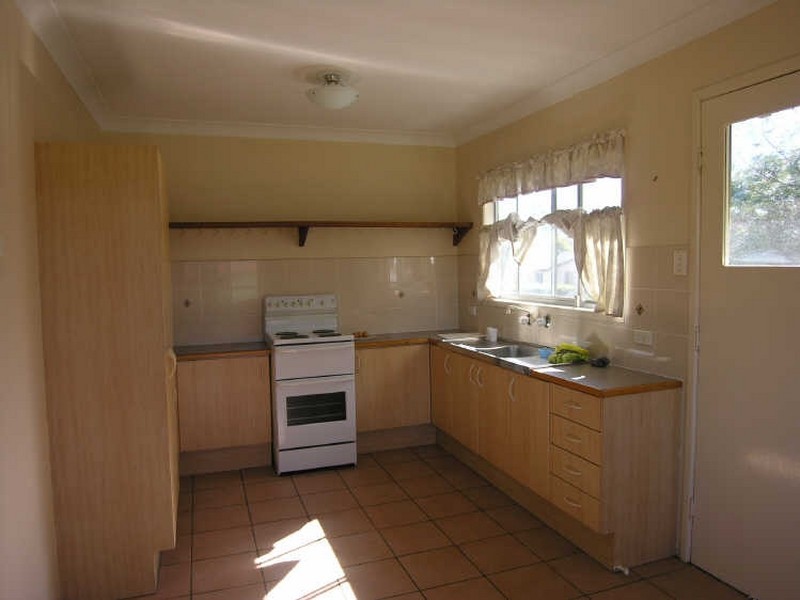 11 Highview Drive, Cleveland QLD 4163