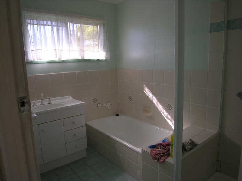 11 Highview Drive, Cleveland QLD 4163