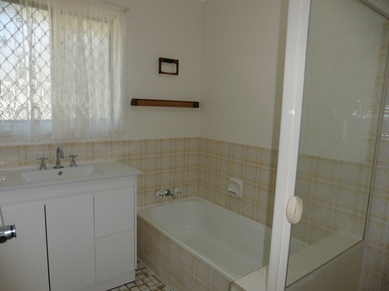 51 Holland Crescent, Capalaba QLD 4157