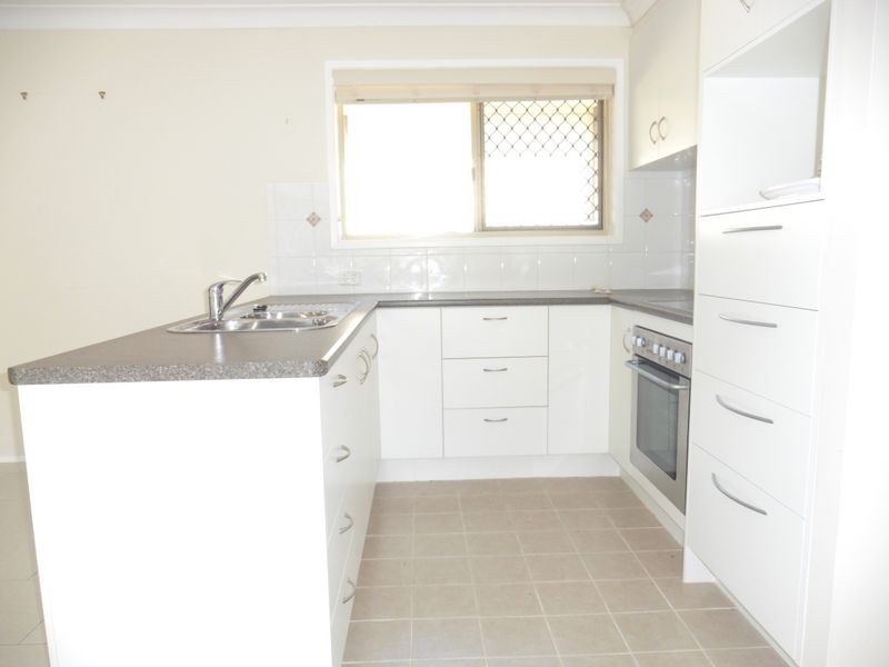 14 Mark Street, Redland Bay QLD 4165