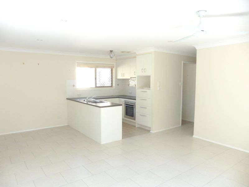 14 Mark Street, Redland Bay QLD 4165