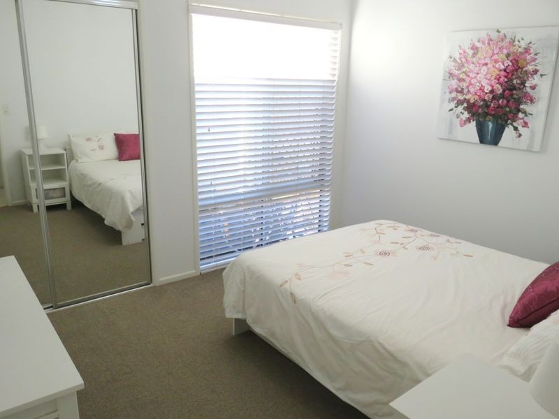 6 Irwin Place, Redland Bay QLD 4165
