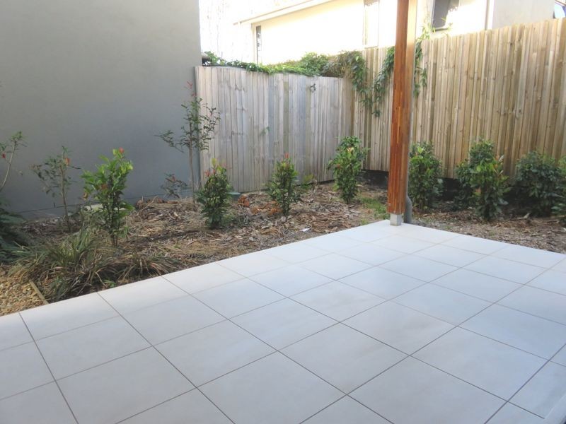 2/14 Bainbridge Street, Ormiston QLD 4160