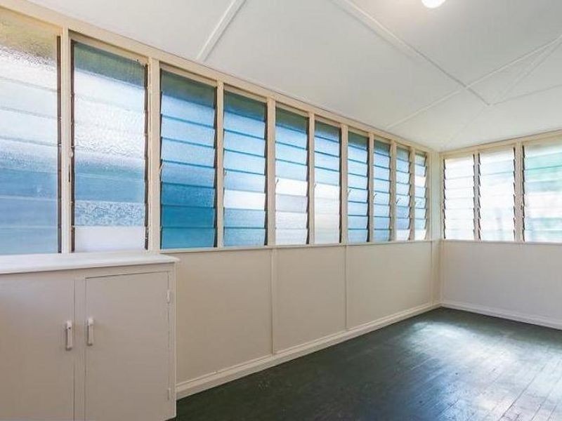 17 Longland Street, Cleveland QLD 4163