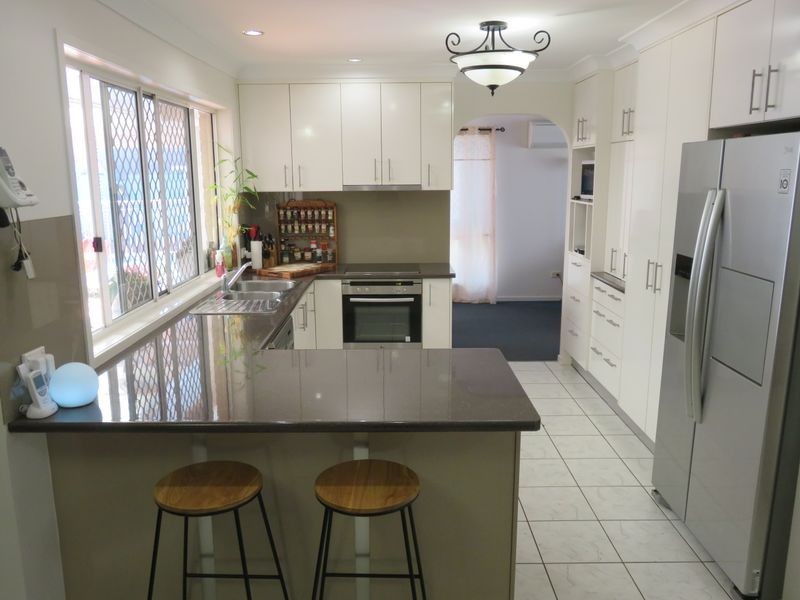 12 Bunin Street, Victoria Point QLD 4165