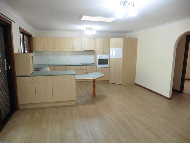 4 Warner Street, Wellington Point QLD 4160