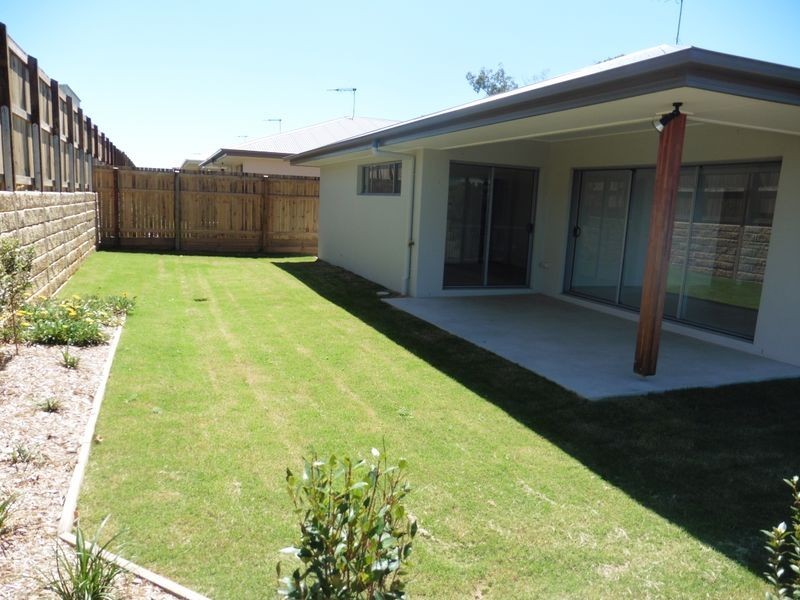 39A Unwin Road North, Redland Bay QLD 4165